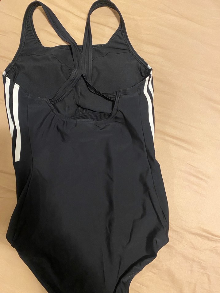 Siyah yüzücü adidas Kadın Spor Mayo - Görsel 4