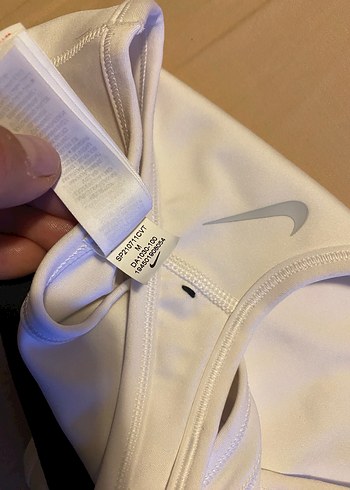 10 Yaş Beden beyaz Renk Nike çocuk Sporcu Sütyeni Siyah Detaylı