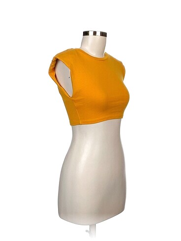 Zara Zara T-shirt %70 İndirimli.