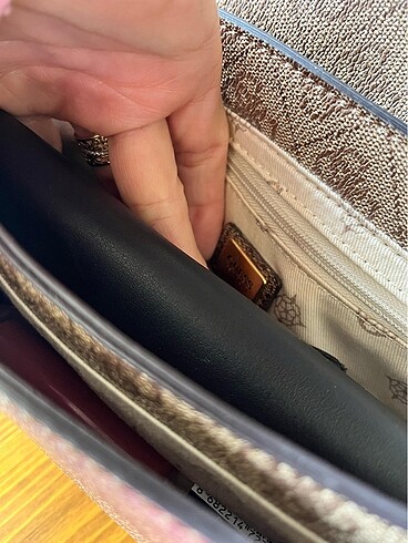 Guess Guess ORİJİNAL ÇANTA