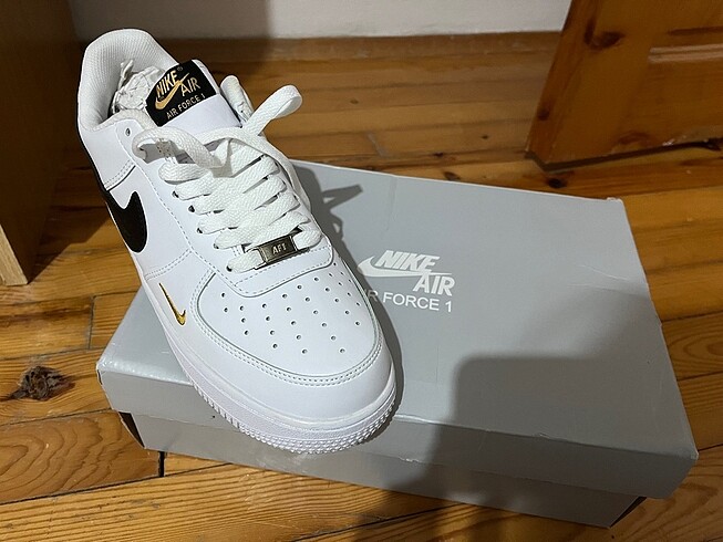 39 Beden beyaz Renk Nike airforce
