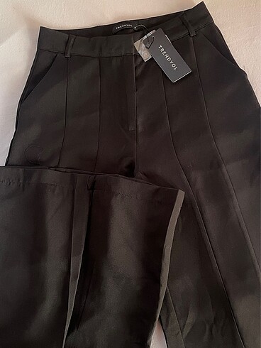 Trendyol Kumaş Pantolon Etiketli