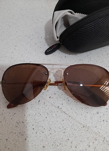 Quattro güneş gözlüğü  - Görsel 5