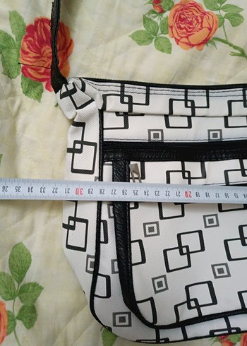 Beyaz Desenli Kadın Omuz Çantası - Görsel 3