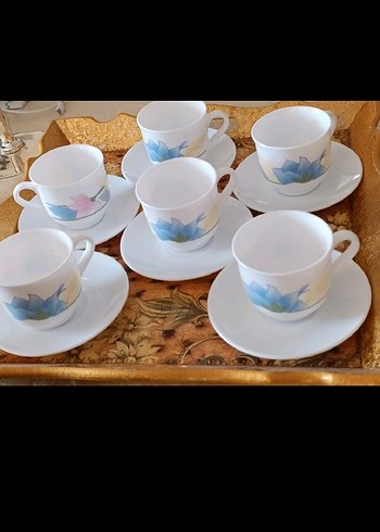 Pastel Desenli Beyaz Porselen Fincan Takımı - Görsel 2