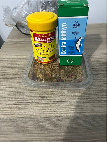 Akvaryum balık yemi 2 yem v+1 metilen mavisi hediye