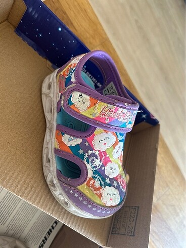 24 Beden Skechers Sandalet