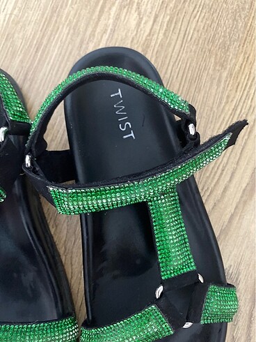 38 Beden yeşil Renk Twist 38 numara sandalet
