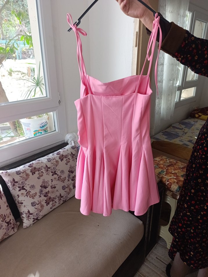 Pembe Pilili Mini Askılı Elbise - Görsel 3