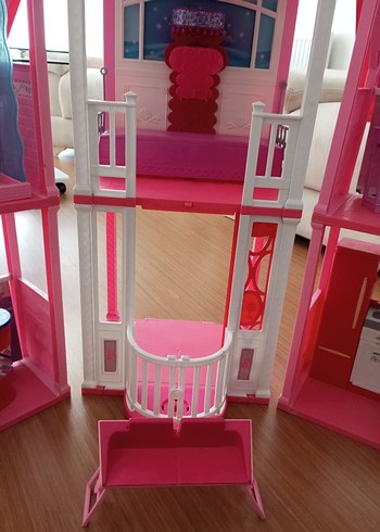 Barby oyun evi - Görsel 3