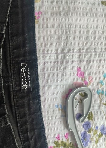 Siyah Midi Boy Salaş Kadın Kot Şort - Görsel 2