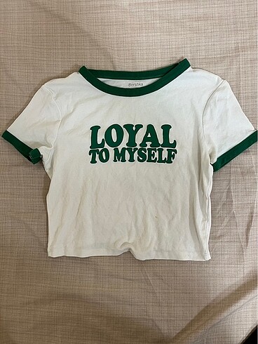 Bershka kısa t-shirt