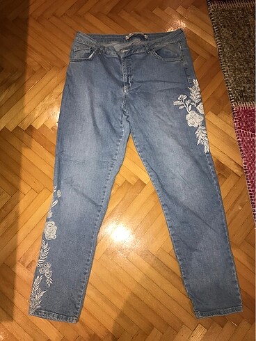 Defacto Lc wakiki nakışlı pantolon az kullanılmış