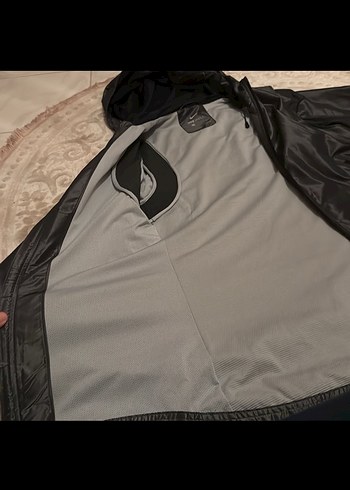 orijinal nike yağmurluk - Görsel 4