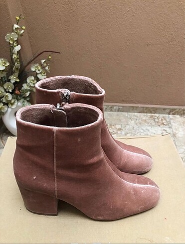 37 Beden BERSHKA pembe bot