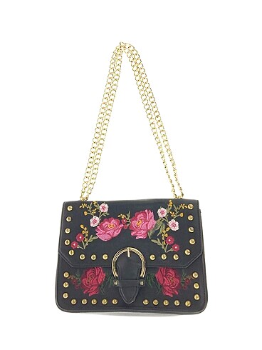 Stradivarius Çapraz Çanta %70 İndirimli.