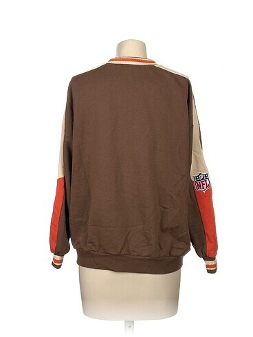 s Beden Pull and Bear Sweatshirt %70 İndirimli.