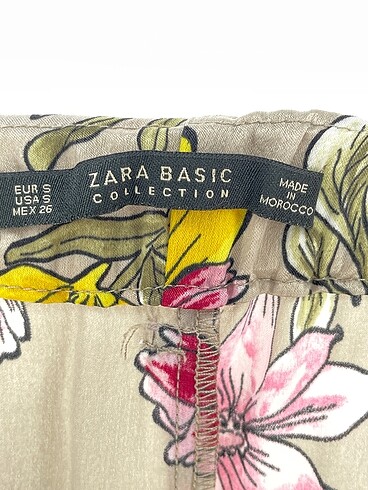 s Beden çeşitli Renk Zara Mini Şort %70 İndirimli.