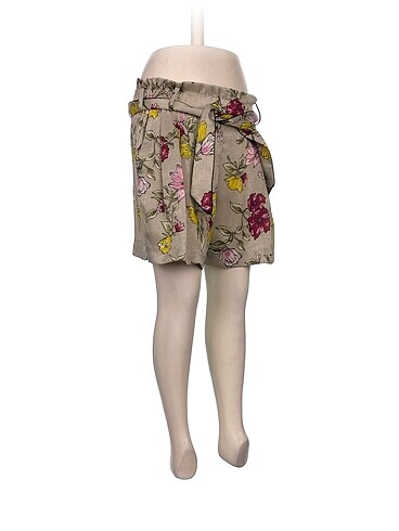Zara Zara Mini Şort %70 İndirimli.