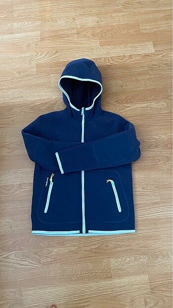 Decathlon polar