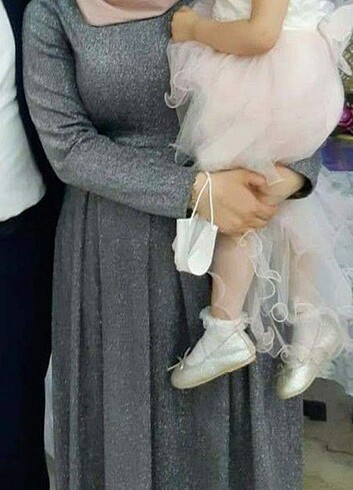 Tesettür abiye kendinden sim desenli.marka temsili