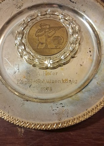 1978 Altın Vintage Rozet - Görsel 3