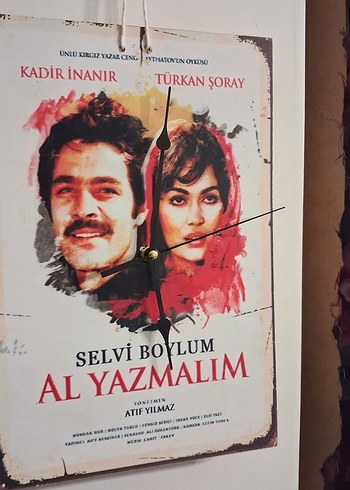 Selvi Boylum Al Yazmalım Duvar Saati - Görsel 2
