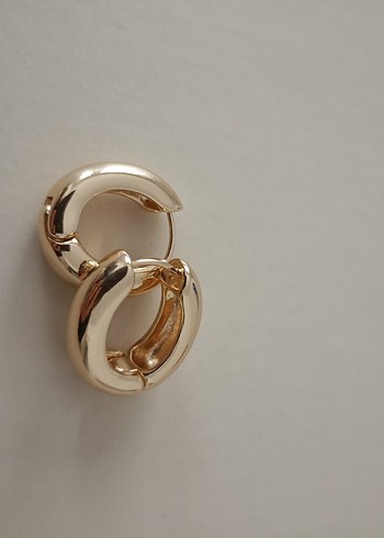 Altın Renkli Çelik  Küpe - Görsel 2