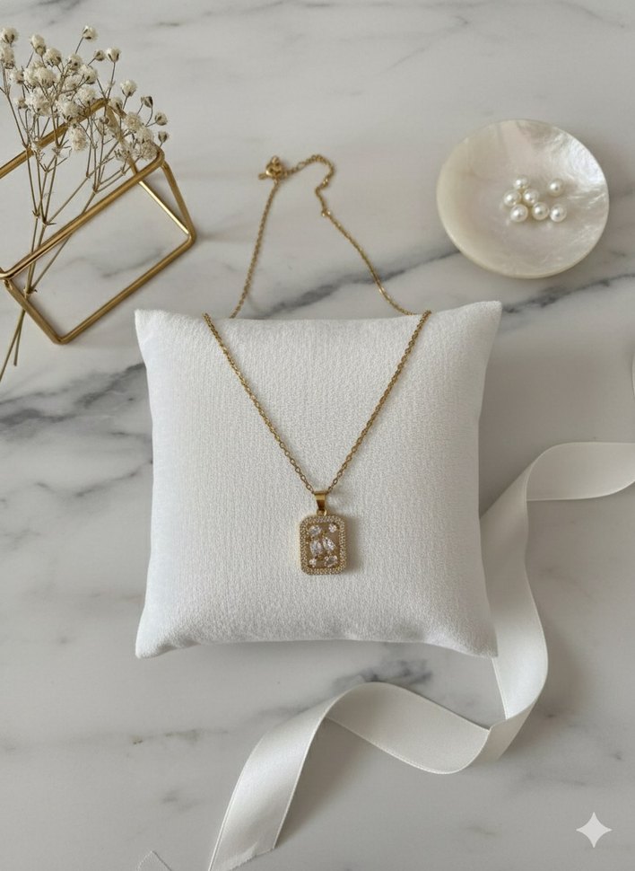 Altın Renkli Zirkon Taşlı Çelik Kolye - Görsel 3