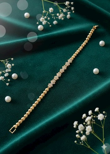 Zincir Detaylı Altın Renkli Kadın Bileklik - Görsel 6