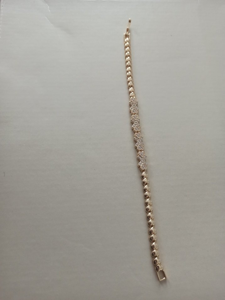 Zincir Detaylı Altın Renkli Kadın Bileklik - Görsel 3