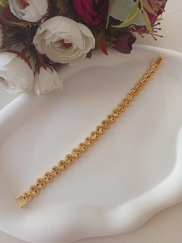 Altın Rengi Zincir Detaylı Kadın Bileklik - Görsel 5