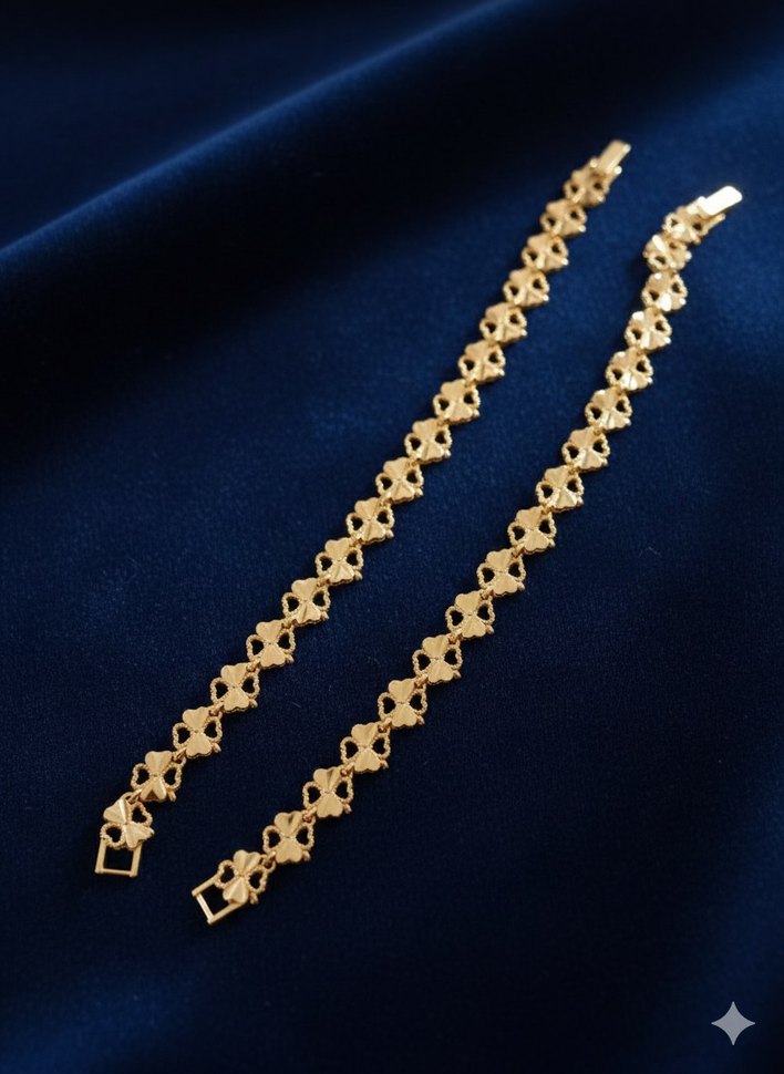 Yoncalı  Altın Renk Kadın Bileklik - Görsel 4