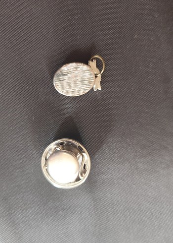 2K Vintage Düğmeli Bej Broş