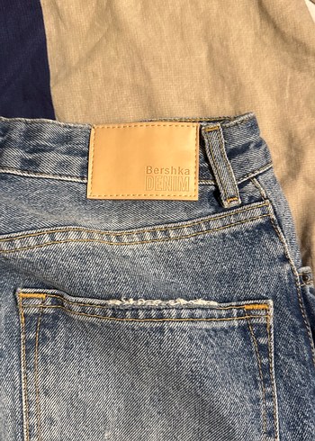 36 Beden mavi Renk Bershka kot