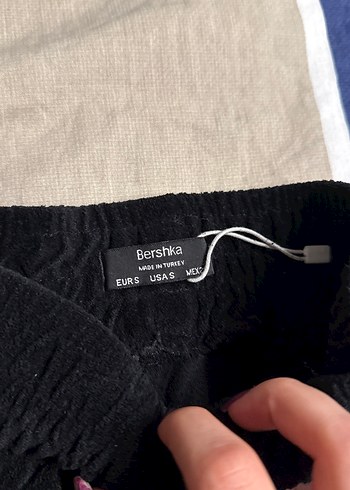 Siyah Loose Fit Kadife Eşofman Altı - Görsel 2