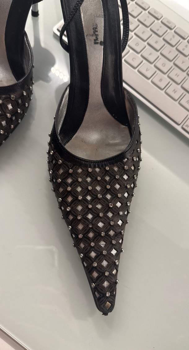 Boncuk İşlemeli Siyah Stiletto - Görsel 3