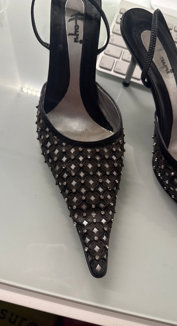 Boncuk İşlemeli Siyah Stiletto - Görsel 2