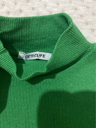 Armalife Armalife crop