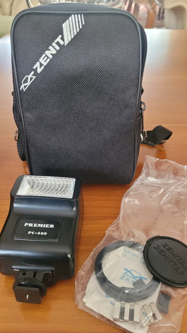 ZENIT 312m Analog Fotograf makinası flaş hediyeli - Görsel 5