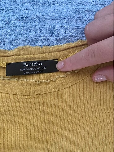 Bershka Crop sarı