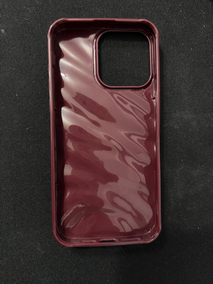 Apple iPhone 15 Pro Max Bordo Su Dalgası Kılıf - Görsel 4