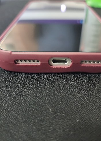iPhone 17 Pro Max Bordo Su Dalgası Kılıf - Görsel 5