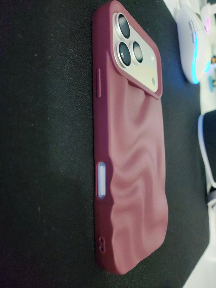 iPhone 17 Pro Max Bordo Su Dalgası Kılıf - Görsel 2