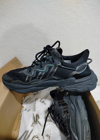 ORJİNAL ADİDAS OZWEEGO 39 NUMARA - Görsel 3