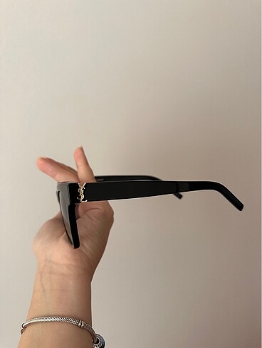  Beden siyah Renk Yves Saint Laurent YSL gözlük