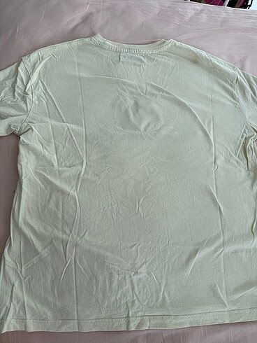 s Beden Bershka pastel sarı tişört