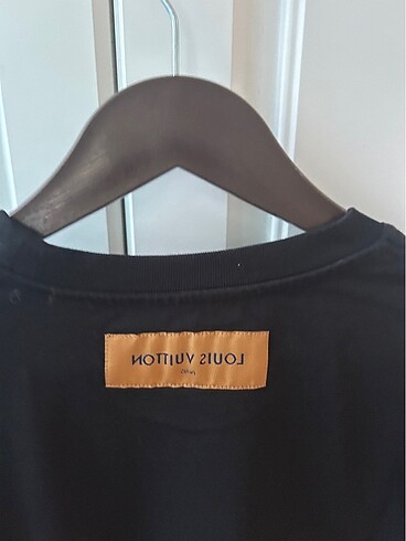 l Beden siyah Renk Louis Vuitton Tshirt