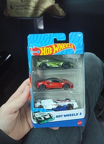 Hot Wheels 3'Lü Set