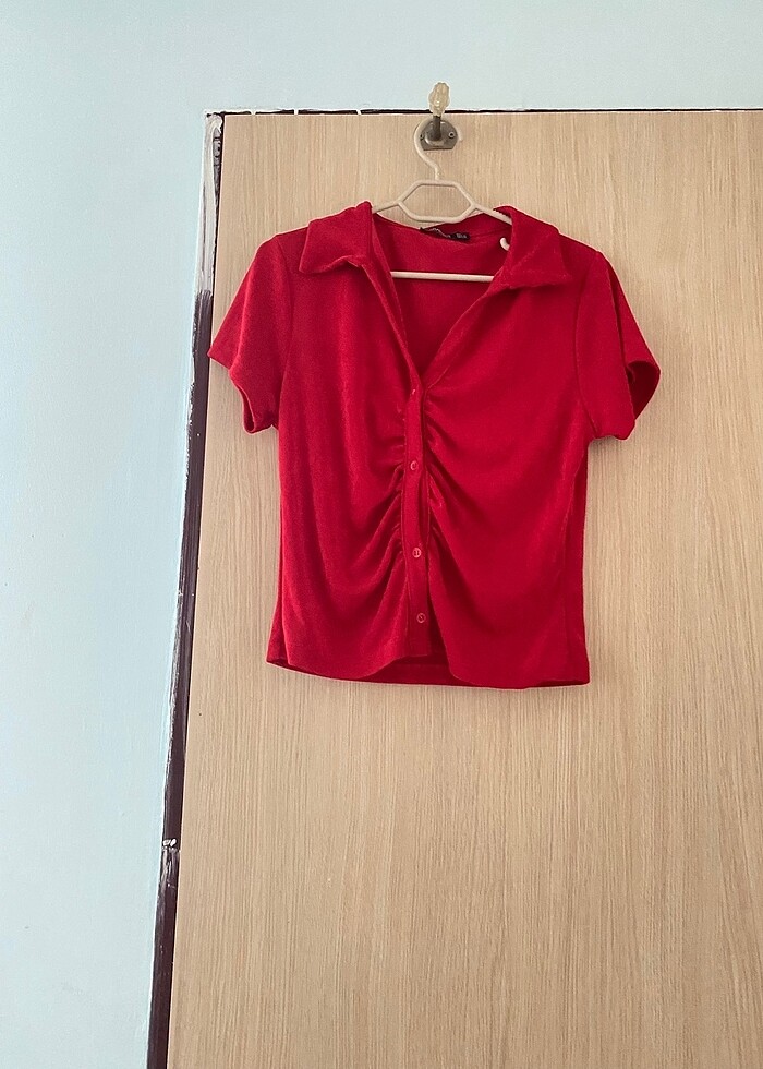 Büzgülü kısa kol gömlek - Görsel 3